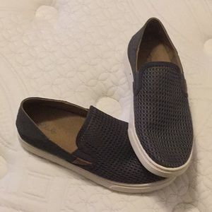 OluKai  Sneakers